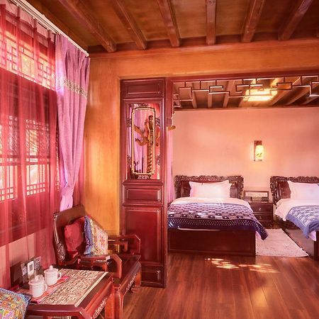 Bed and Breakfast Shaxi Aoding Courtyard Jianchuan Exteriér fotografie