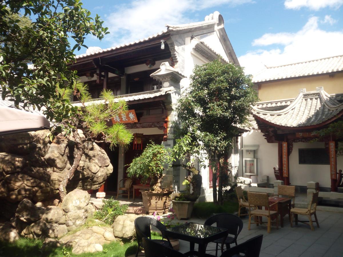 Bed and Breakfast Shaxi Aoding Courtyard Jianchuan Exteriér fotografie