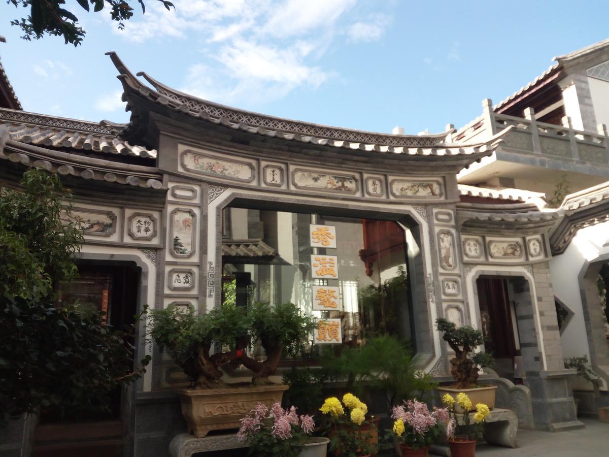 Bed and Breakfast Shaxi Aoding Courtyard Jianchuan Exteriér fotografie