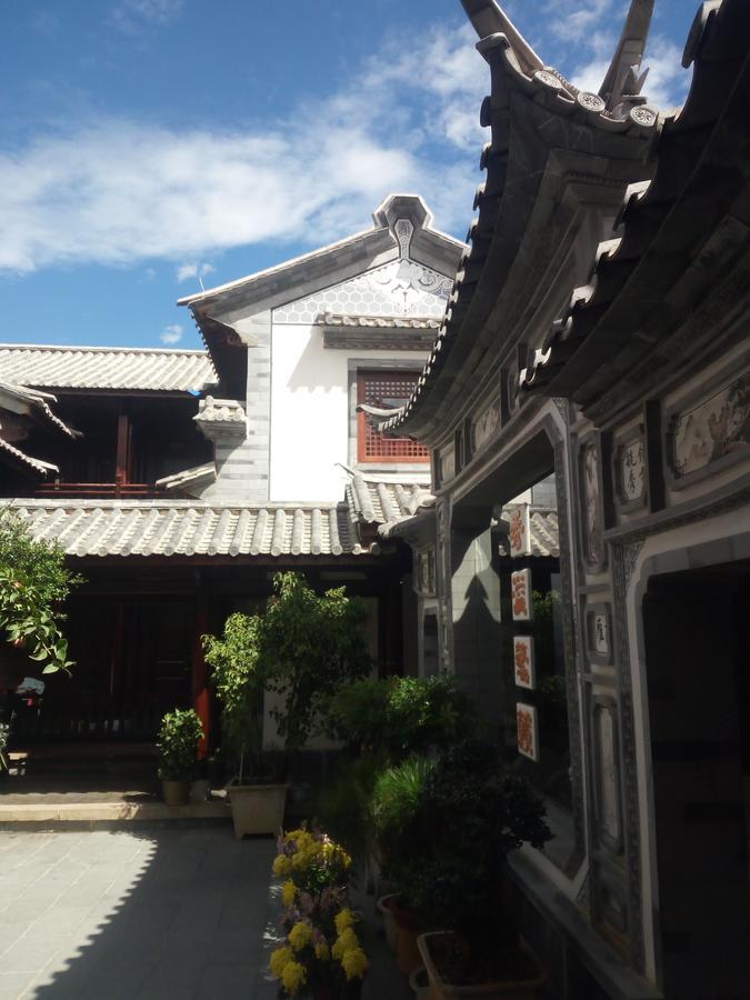 Bed and Breakfast Shaxi Aoding Courtyard Jianchuan Exteriér fotografie